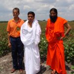 Shekhar Agrawalji, Acharya Balkrishanji and Swami Ramdevji at the Houston Center Land
